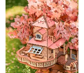Robotime Domček na strome Sakura / 3D drevená skladačka / 535 dielikov / drevo / obtiažnosť vysoká / od 14 rokov