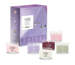 Yankee Candle Darčeková sada vonných sviečok Celoročné 2026 / 6 ks v skle / 6 vôní