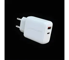 LC-Power 45W USB-C a USB-A biela / Nabíjací adaptér / GaN / Power Delivery 3.0 / 2 porty