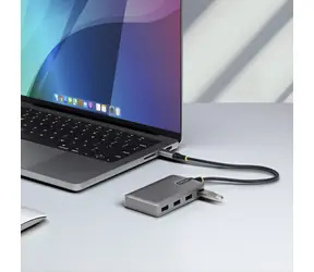 StarTech USB-C Hub 4 porty sivá