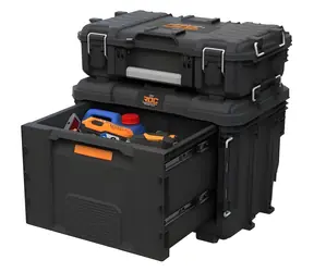 Keter ROC Pro Gear 2.0 XL grafitová / Box na náradie so zásuvkou / 26 l / 56,5 x 37,5 x 41,3 cm