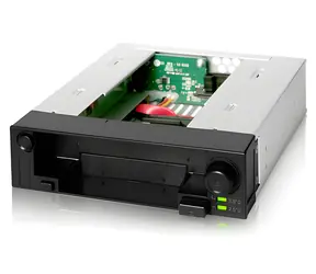Icy Dock MB971SP-B DuoSwap čierna / Mobilný rack / 2,5 "a 3,5" SATA / 5,25" pozícia / SATA 6 Gb/s