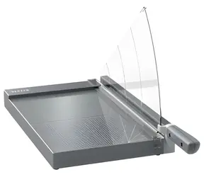Leitz Precision Office Pro A4+ / Páková rezačka / 25 listov / Formát A4 Maxi / Sklenená doska