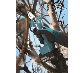Makita DUP181Z / Aku záhradnícke nožnice / Rezná kapacita 30 mm / 18V / Li ION / bez aku a nabíjačky