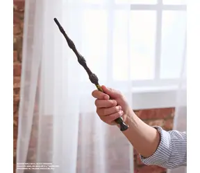 Spin Master Kúzelnícky prútik Harry Potter Albus Dumbledore / S držiakom Rokfortu / od 14 rokov