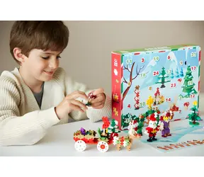PLUS- PLUS Adventný kalendár / 600 dielikov / od 5 rokov