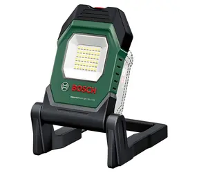 BOSCH UniversalWorkLight 18V-2100 / LED pracovné svetlo / 18V / 2100 lm / bez batérie a nabíjačky
