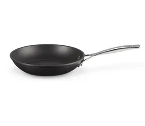 Le Creuset Toughened Non-Stick / Panvica na vyprážanie / plytká / nepriľnavý povrch / O 30 cm