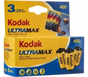 Kodak UltraMax / Farebný negatívny film / Formát 135 / 24 snímok / 3 ks