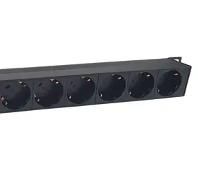 Equip 19" čierna / Zásuvkový panel / 1U / 8x Schuko / vypínač / vidlica 90 ° / 16 A / hliník