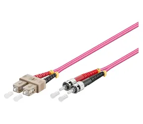 Good Connections SC/ST fialová / Optický patch kábel / OM4 / Duplex / 50/125 µm / LSZH / 10 m