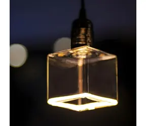 SEGULA LED Floating Cube 86 číra / Žiarovka / E27 / 4,5 W (28 W) / 300lm / 2200K / stmievateľná / G