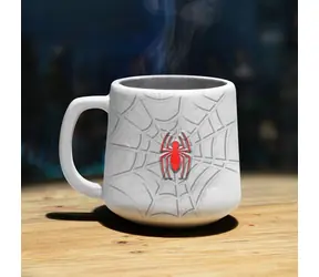PALADONE 3D hrnček Spiderman / Hrnček / Licencovaný design