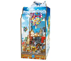 2Kids Toys Zarážka na knihy Domček medzi oblakmi / 3D drevená skladačka / 203 dielikov / drevo / 14+