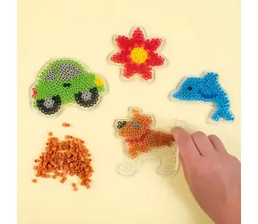 PLAYBOX Podložky pre zažehľovacie korálky delfín, auto, pes, kvetina / Podložka / 4 ks / 7,5-8,5x9-11,5 cm