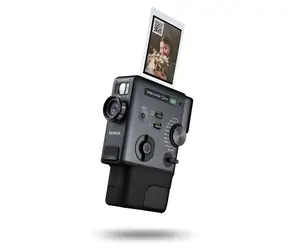 Fujifilm INSTAX MINI EVO CINEMA čierna / Instantný fotoaparát / LCD / CMOS / Bluetooth / video