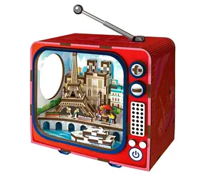 2KIDS TOYS 3D drevená skladačka Retro TV Paríž / 98 dielikov / od 12 rokov / LED osvetlenie