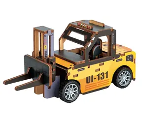 2KIDS TOYS 3D drevená skladačka Vysokozdvižný vozík / 36 dielikov / od 6 rokov