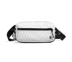 tomtoc Aviator T35 X-Pac Chest Bag L biela / Kompaktná oblička