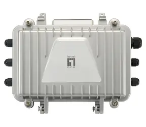 LevelOne PoE extender Hybrid sivá / PoE extender / Hybridná optika-meď / 4X PoE RJ45 / dosah 2 km / IEEE 802.3 AF/at