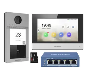 HIKVISION DS-KIS604-S(C) / Sada IP videotelefónu / bytový monitor / dverové stanice / switch / microSD