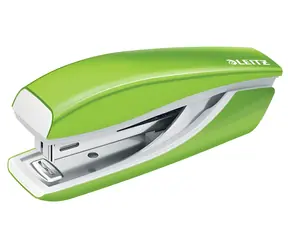 Leitz NeXXt 5528 zelená / Zošívačka / mini / kapacita 10 listov / drôtiky č. 10