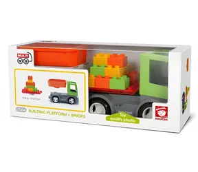 IGRÁČIK MultiGO 1+2 Stavebná doska a kocky / Auto s výmennými korbami / 20 cm / od 2 rokov