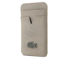 Lacoste Iconic Petit Pique MagSafe Taupe / Peňaženka / PU / Magnetické uchytenie