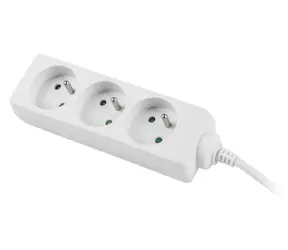 Lanberg PS0 biela / Predlžovací prívod / 3 zásuvky / 1,5 m / 230 V / bez vypínača