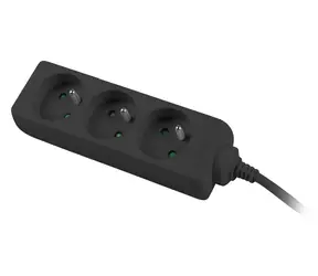 Lanberg PS0 čierna / Predlžovací prívod / 3 zásuvky / 1,5 m / 230 V / bez vypínača