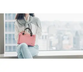 Moshi Lula Nano Bag korálovo ružová