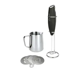 Lamart LT7092 Kaffe / Penič mlieka / stojanček a kanvička / 4 kávové šablóny / 350 ml