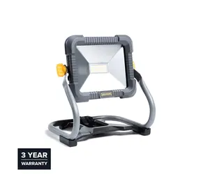 Grunder L3020Li / LED pracovné svietidlo / 18V