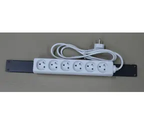 Eurocase GA-24 / Rozvodný panel / 19" / 6x zásuvka 230V / kábel 150 cm / vidlica Schuko