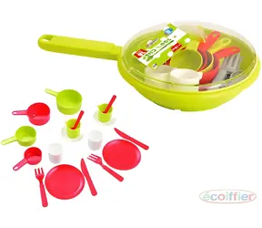 ECOIFFIER Detská sada riadu s panvicou / Sada riadu pre detskú kuchynku / plast / od 18 mesiacov