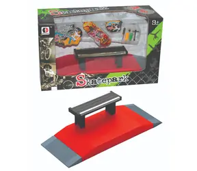 SPARKYS Fingerboard skatepark s lavičkou / Sada / od 9 rokov