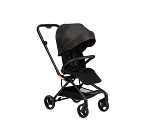 Momi ADELLE 2023 čierno-červená