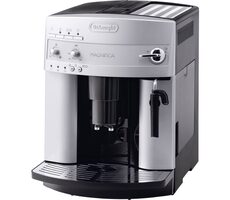 Zánovné - DeLonghi Magnifica ESAM 3200.S strieborná / automatický kávovar / 1450 W / 15 bar / 1.8 l / zásobník 200 g / zánovný