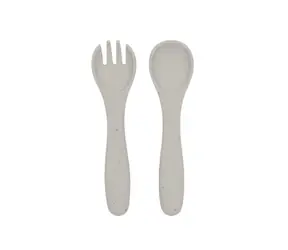 KikkaBoo Príbor 2-dielny Platinum Silicone Sand / od 6 mesiacov