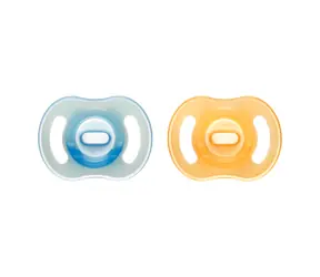 Tommee Tippee Ultra-light Night silikónový cumlík 0-6m 2ks oranžová a modrá