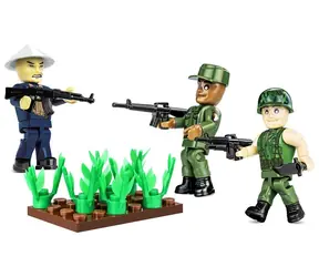 Cobi 2047 Figúrky vojakov Vietnamská vojna / 30 dielov / 3 figúrky / od 5 rokov