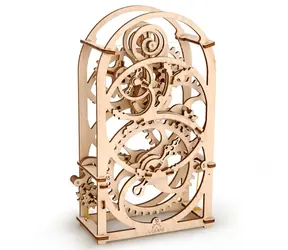 Ugears 3D drevené mechanické puzzle Hodinový strojček / od 14 rokov / 107 dielikov / Obtiažnosť: stredná