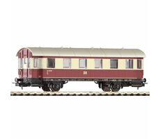 Piko 57633 Osobný vagón Bp 2. tr. DR III / Mierka: H0 (1:87) / Dĺžka: 147 mm / Rádius: 358 mm / od 14 rokov
