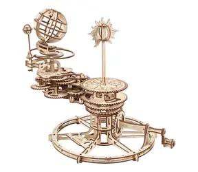Ugears 3D drevené mechanické puzzle Tellurium / od 14 rokov / 249 dielikov / Obtiažnosť: stredná
