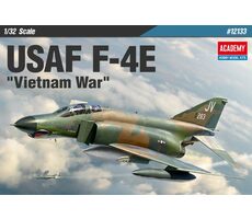 Academy 12133 USAF F-4E &quot;Vietnam War&quot; / Plastikový model / 1:32