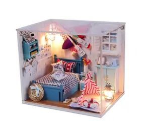 2Kids Toys miniatúra domčeka Brandonov izba / od 14 rokov