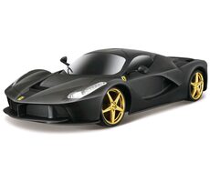 Maisto Ferrari LaFerrari čierna / zvukové a svetelné efekty / mierka 1:24 / od 5 rokov
