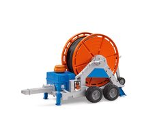 Bruder 02034 Zavlažovací príves / od 3 rokov 