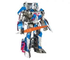 Metal Earth 3D Puzzle Transformers: Optimus Prime / 105 dielikov / od 14 rokov