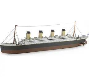 Metal Earth 3D Puzzle Premium Series: Titanic / 125 dielikov / od 14 rokov